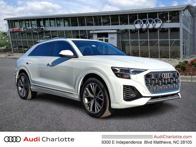 Photo of 2024 Audi Q8 