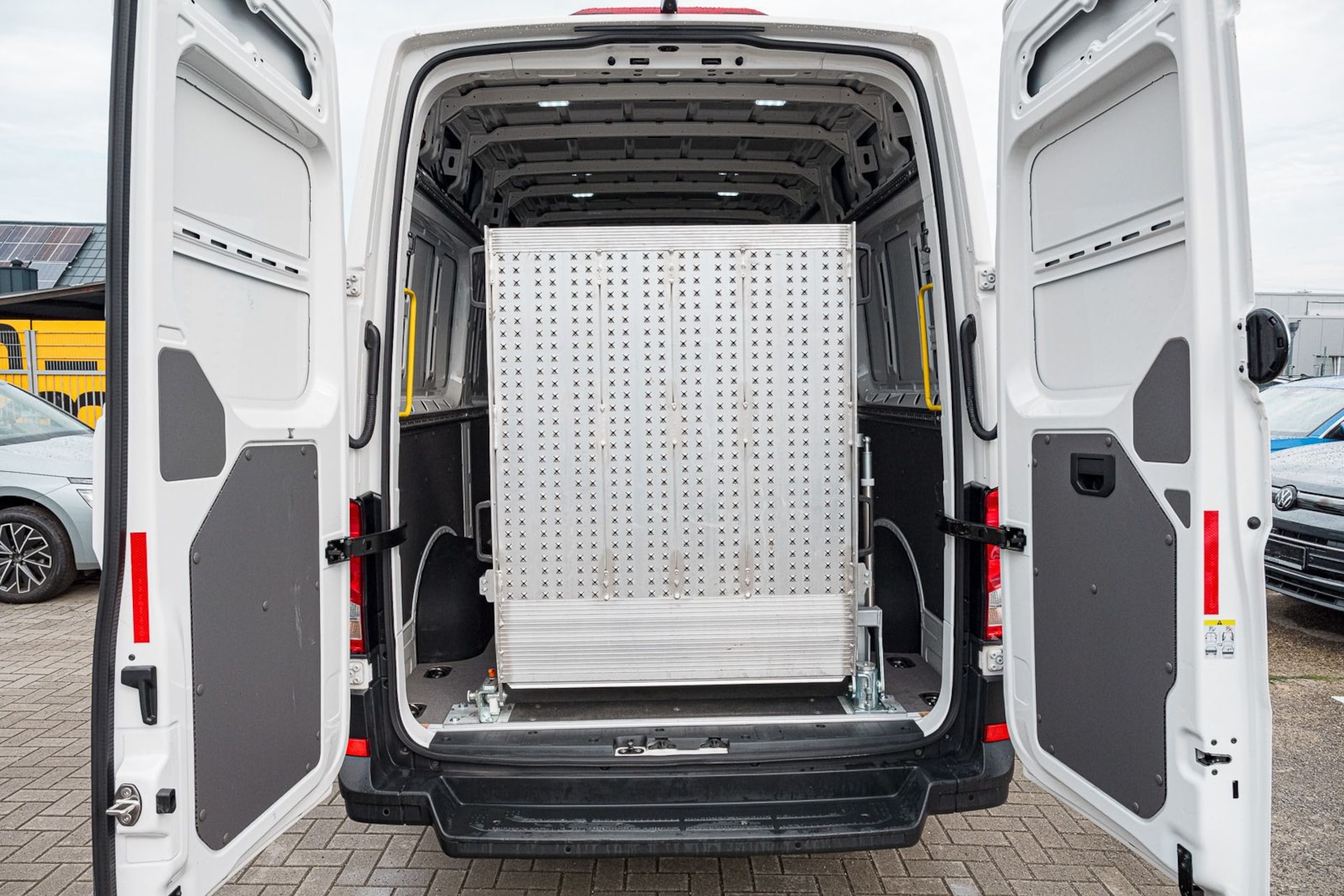 Volkswagen Crafter Kasten mittlerer Radstand
