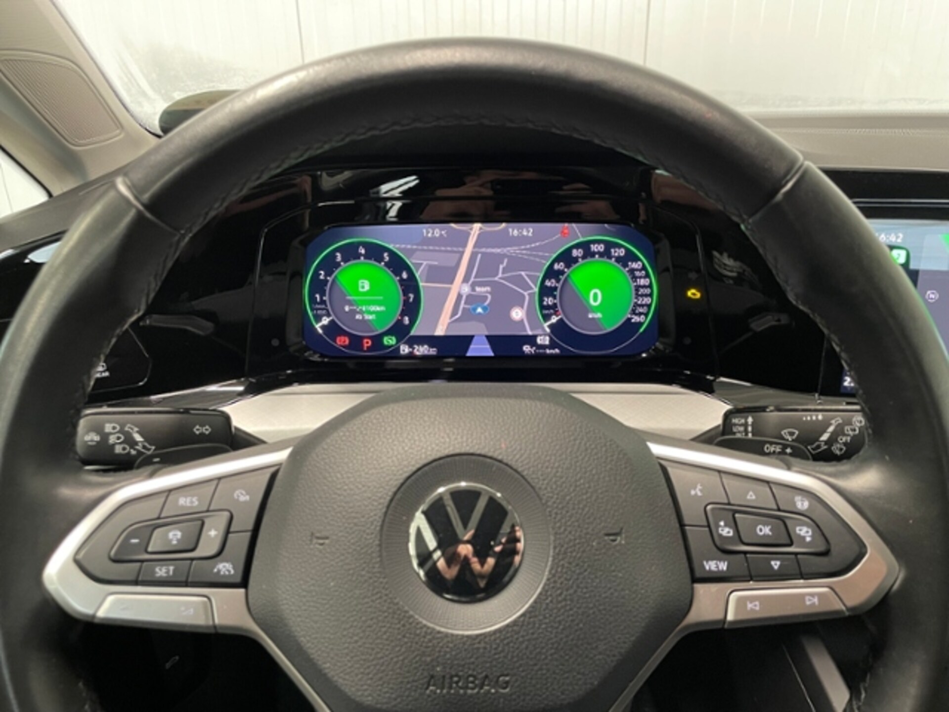 Volkswagen Golf Variant Life