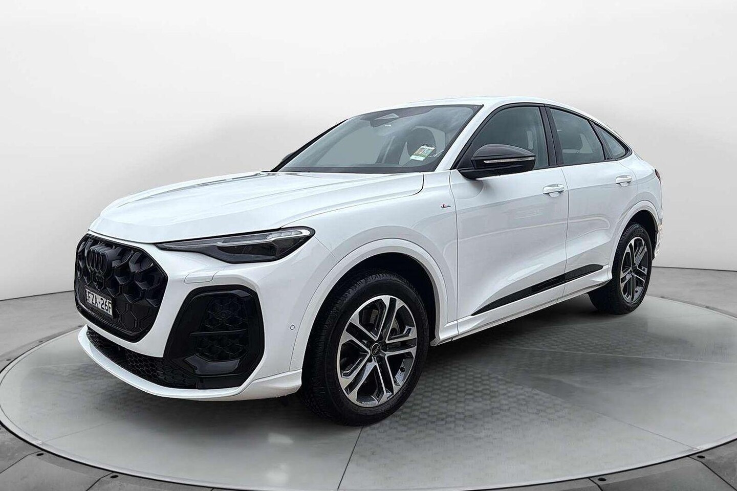 Image about Audi Q5 Sportback TDI quattro 150 kW
