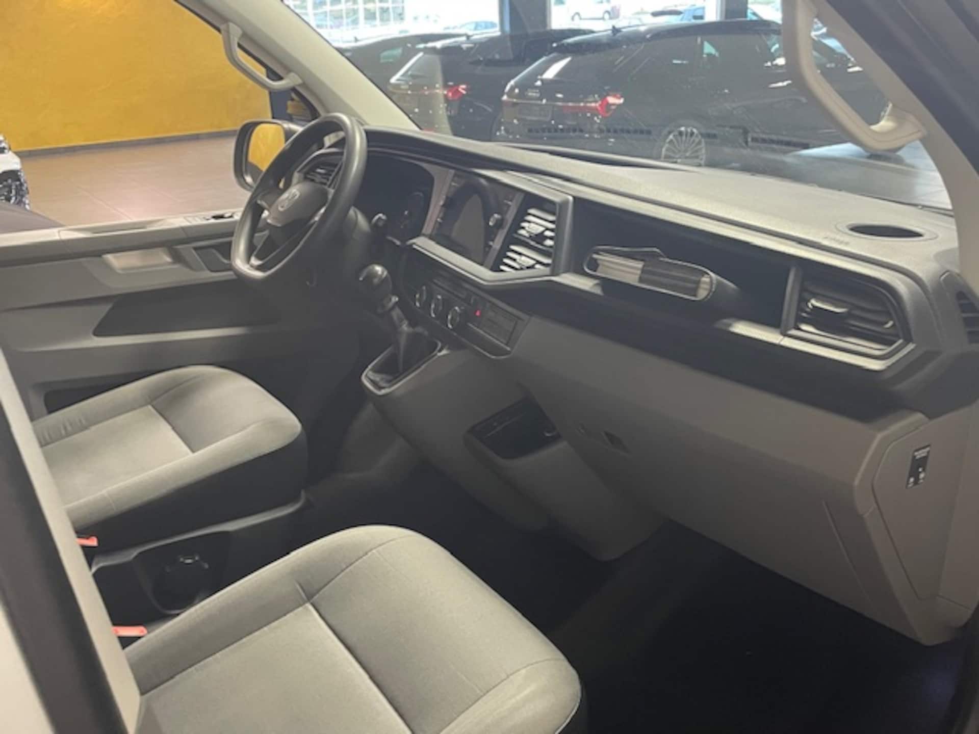 Volkswagen T6.1 Transporter Kasten kurzer Radstand