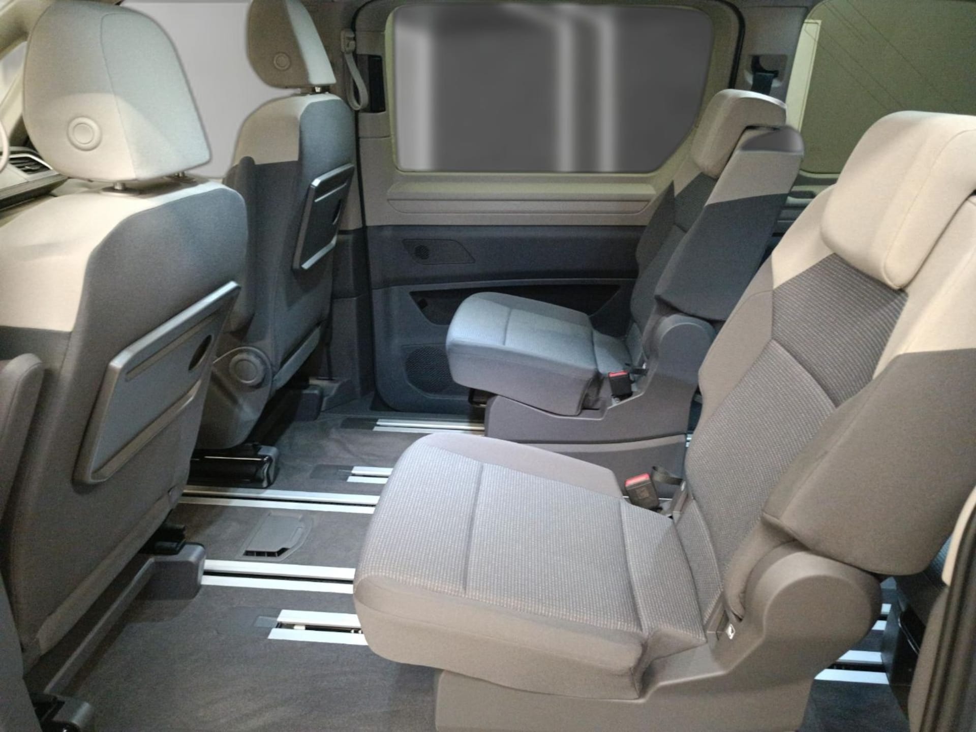 Volkswagen Multivan Basis-Modell