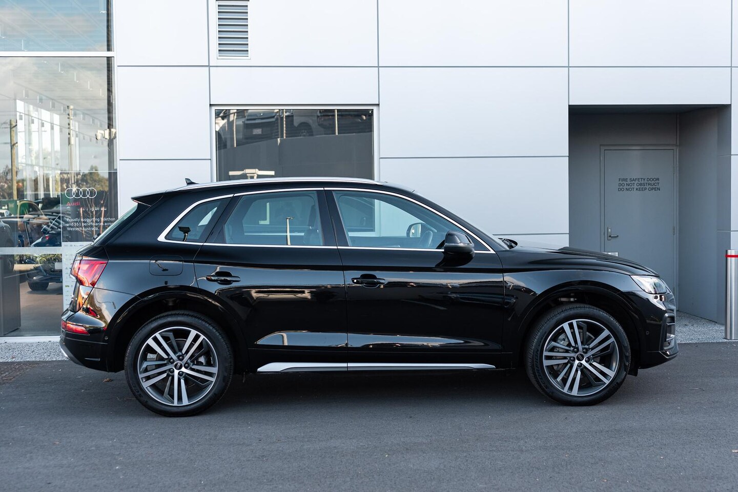 Image about Audi Q5 Sport 40 TDI quattro S tronic