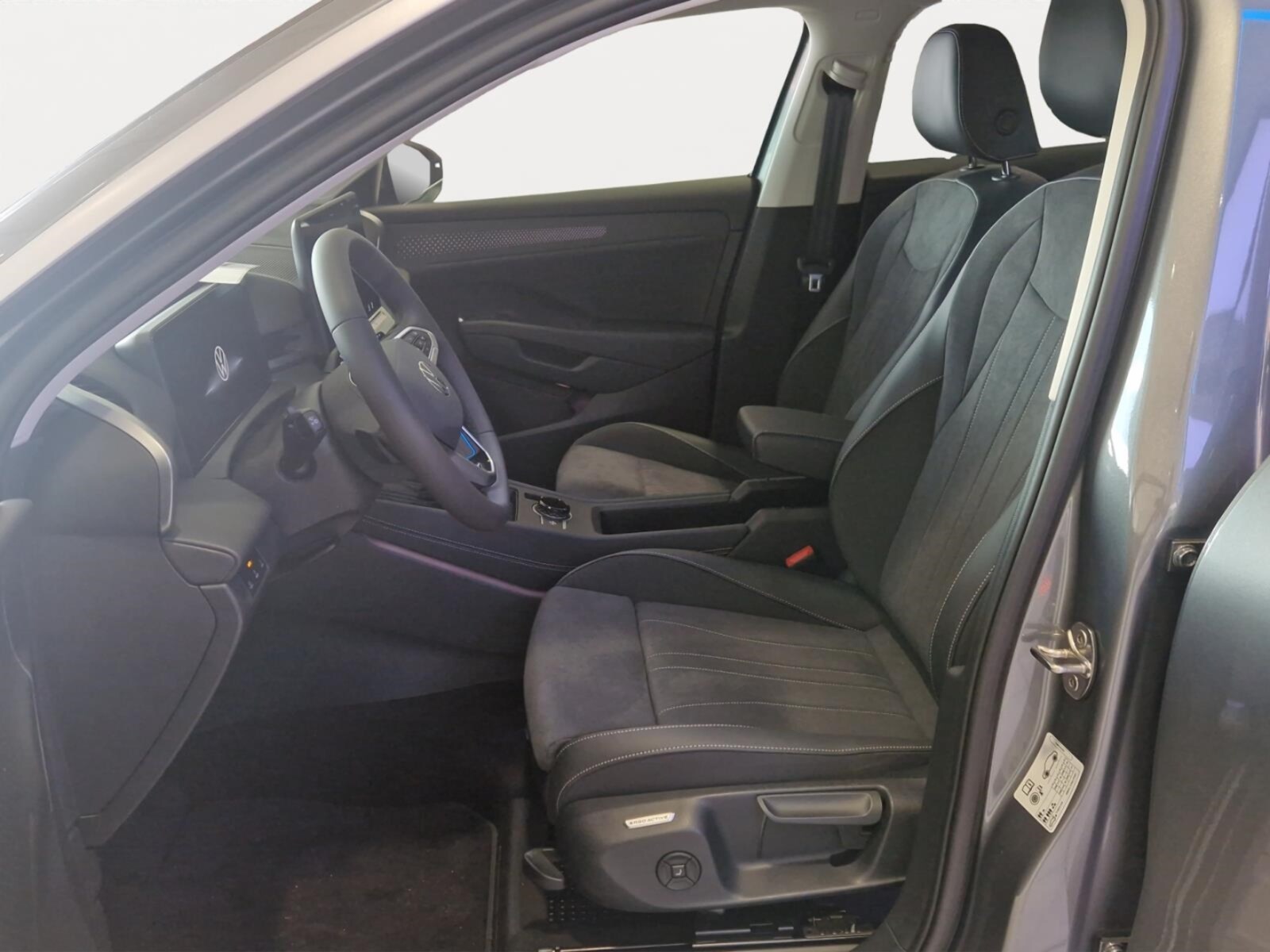 Volkswagen T-Roc – Bild 8
