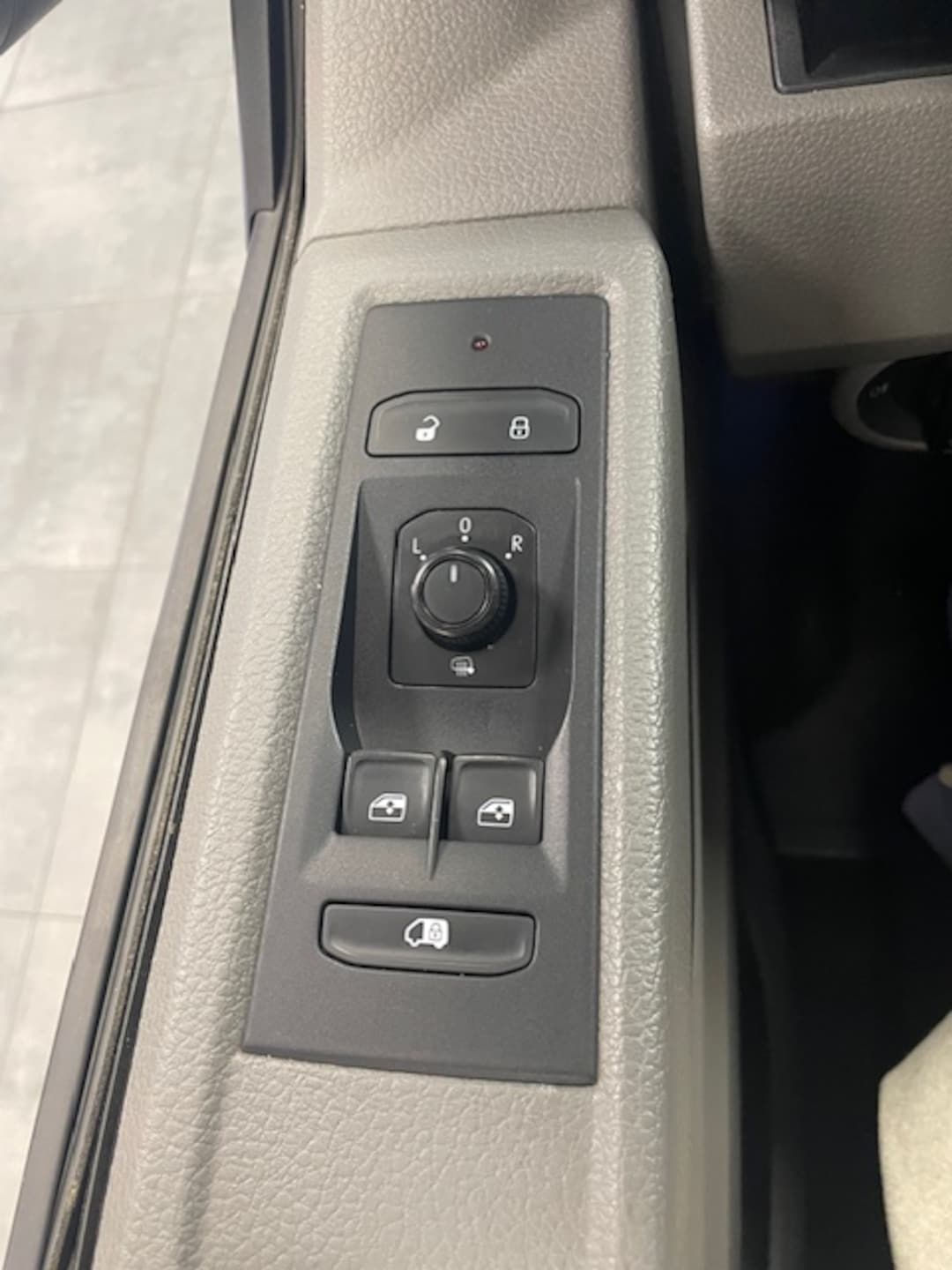 Volkswagen T6.1 Transporter Kasten kurzer Radstand