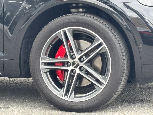 Audi SQ5 Sportback SQ5 Sportback TFSI 260(354) kW(PS) tiptronic for more details contact your dealer