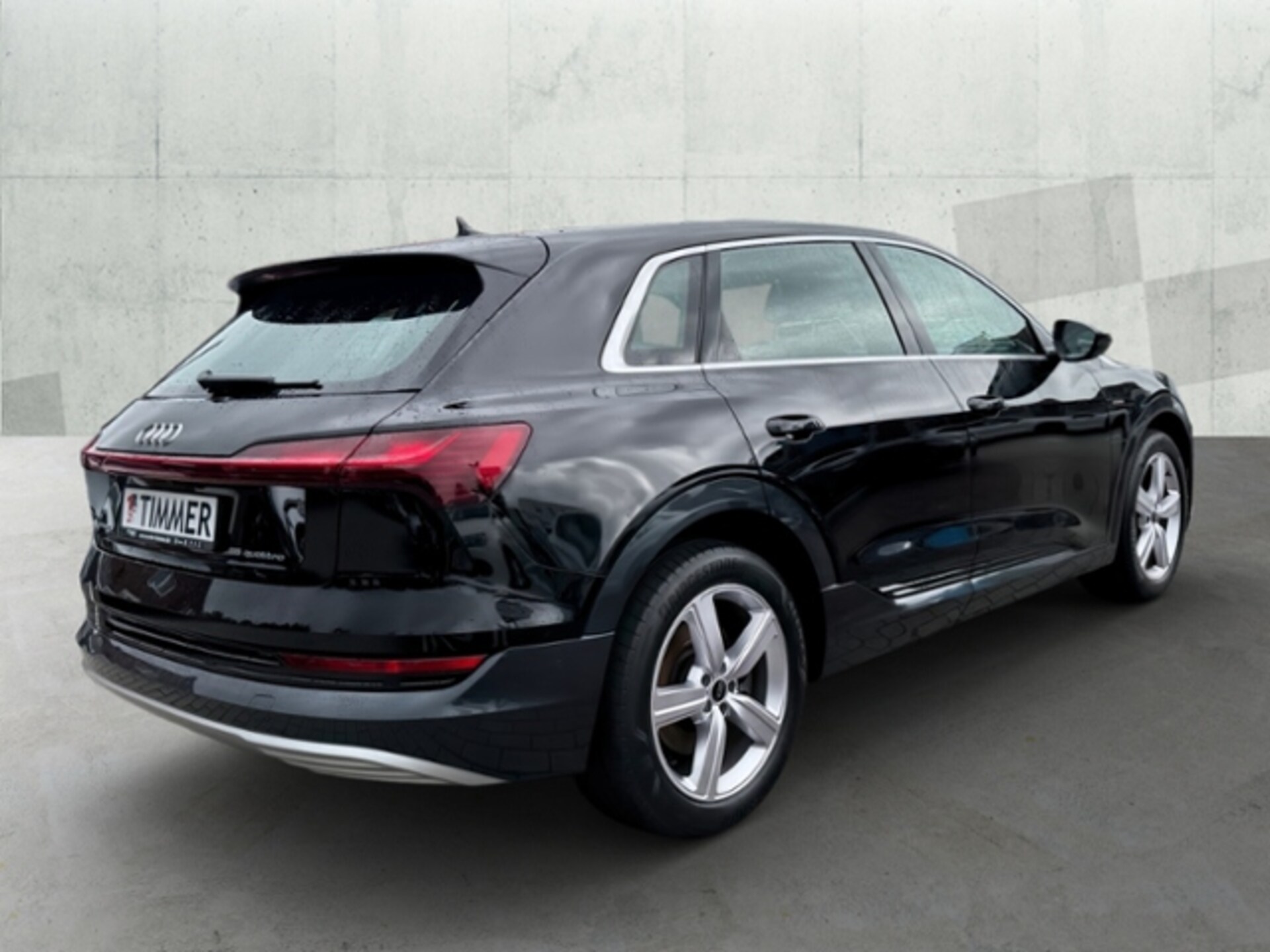 Audi e-tron advanced