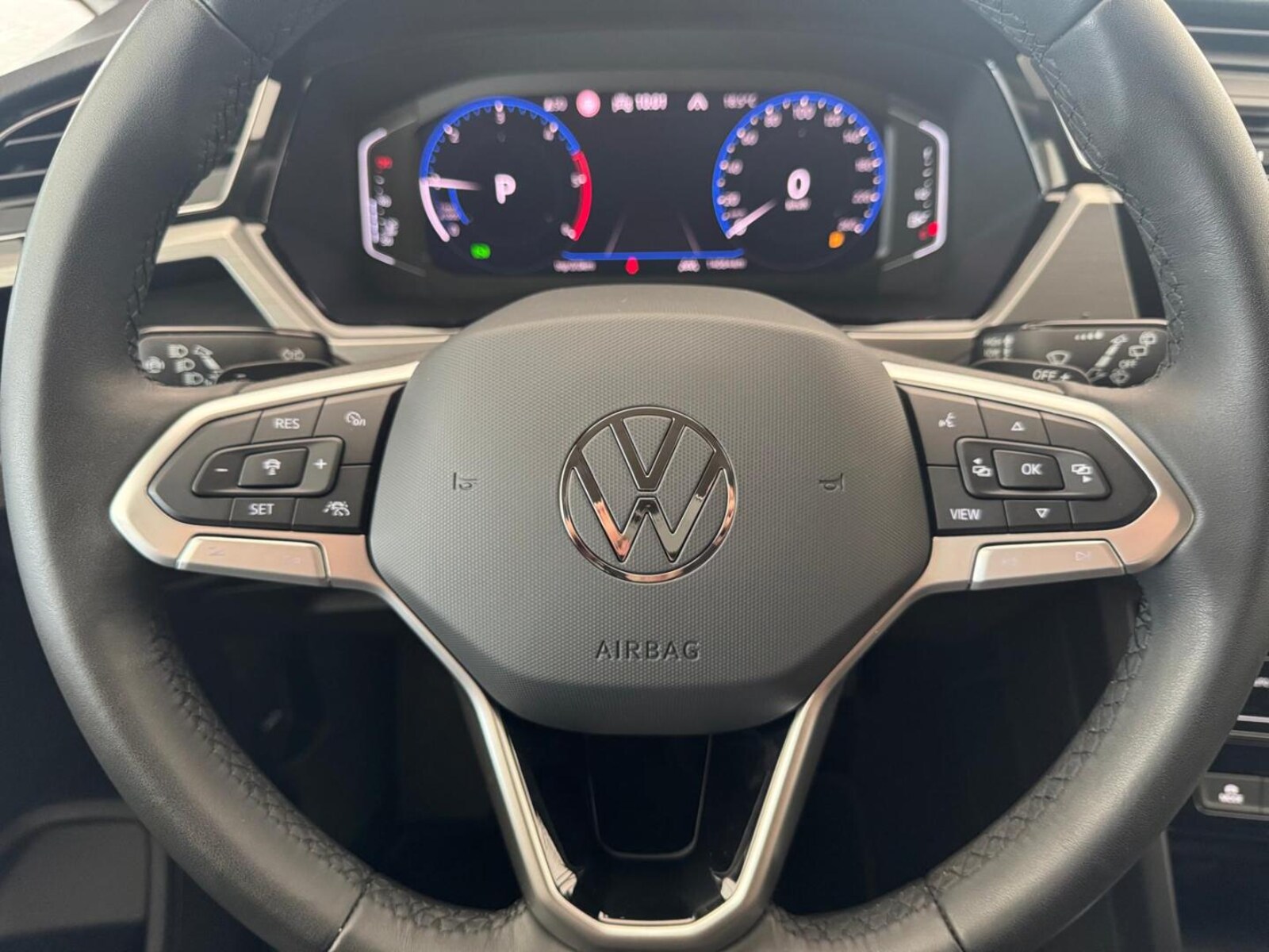 Volkswagen Touran – Bild 9
