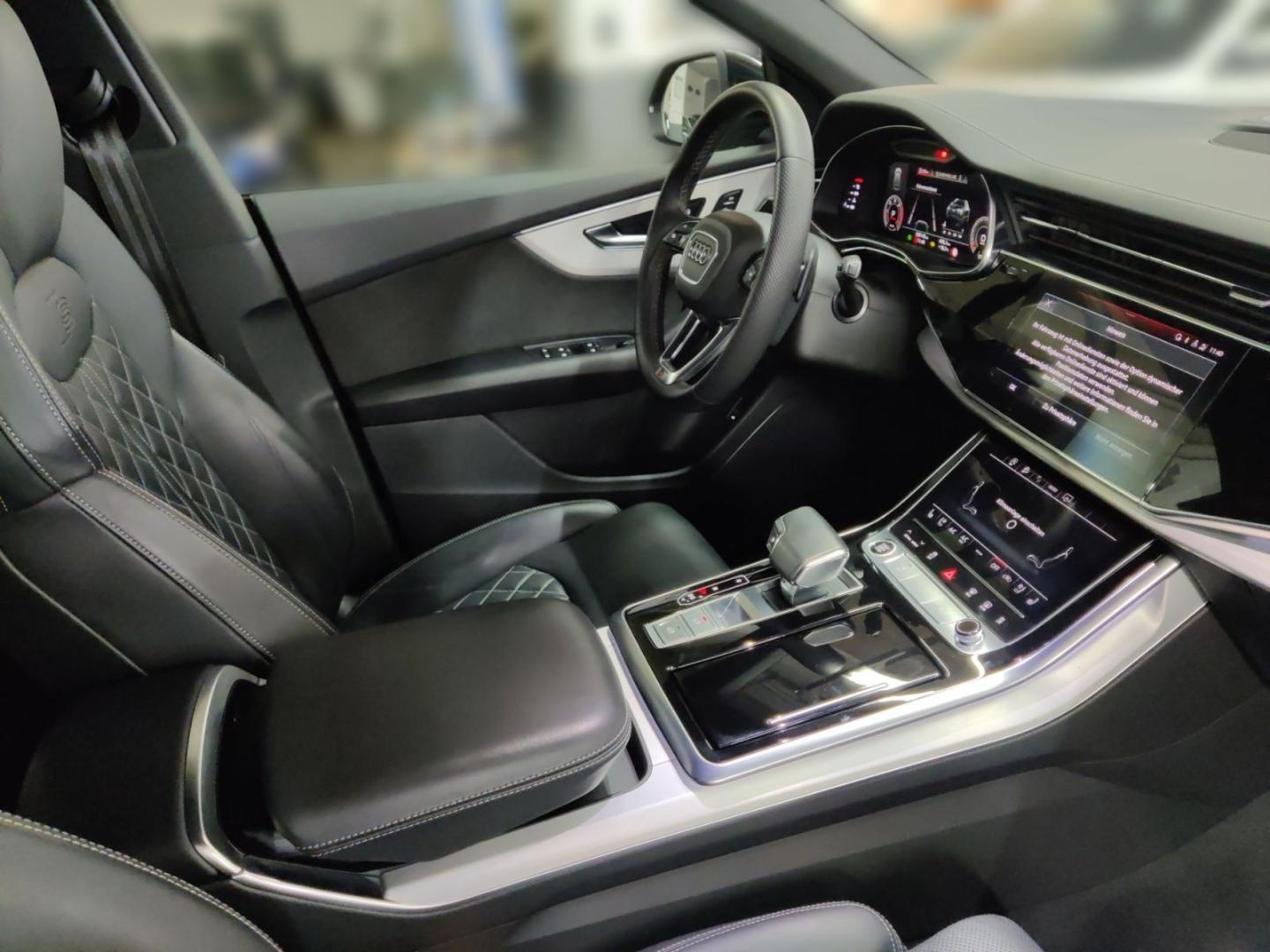 Image about Audi Q8 50 TDI quattro tiptronic