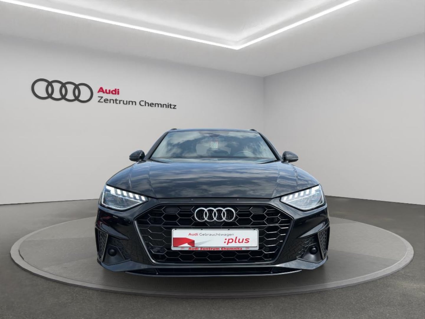 Bild über Audi A4 Avant S line 35 TDI S tronic - für weitere Informationen kontaktieren Sie den Audi Partner