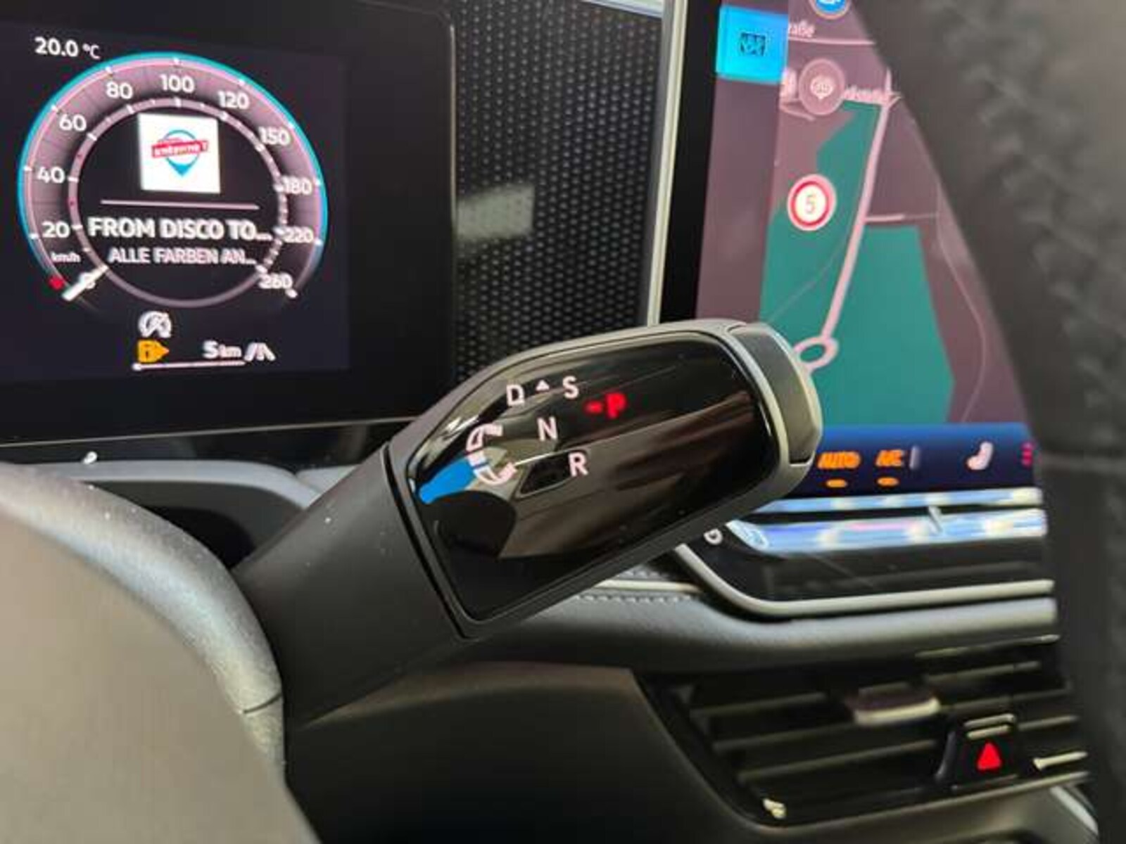 Volkswagen Passat – Bild 15