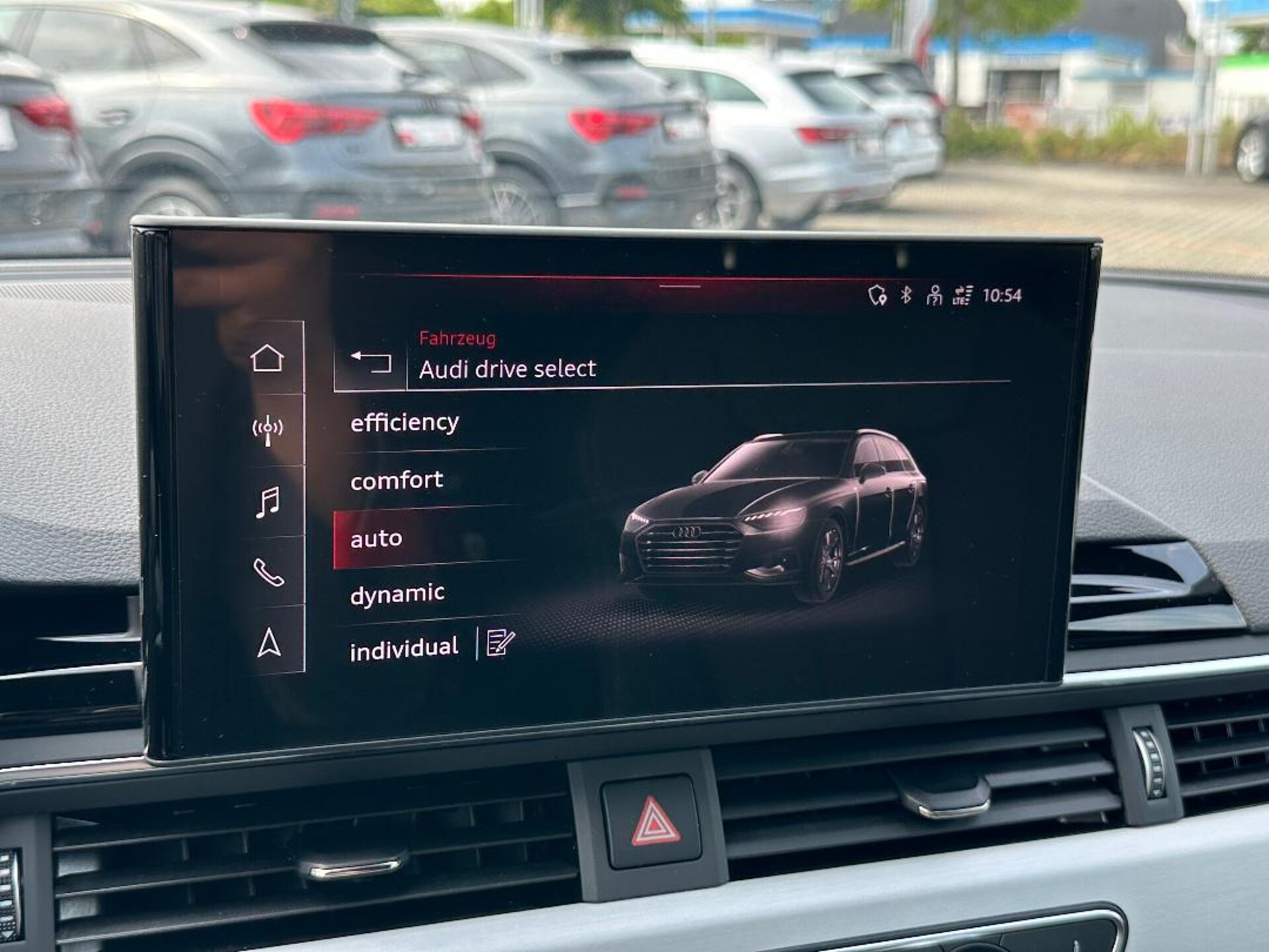Audi A4 Avant S line