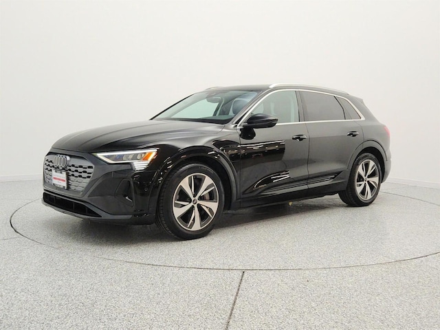 2024 Audi Q8 e-tron