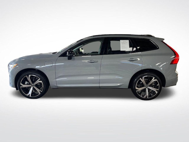 2025 Volvo XC60 Plug-In Hybrid