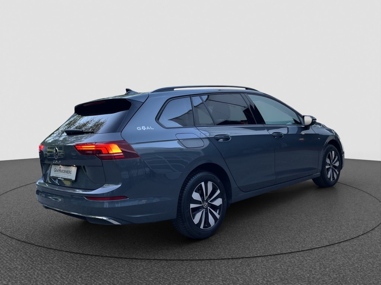 Volkswagen Golf Variant – Bild 2