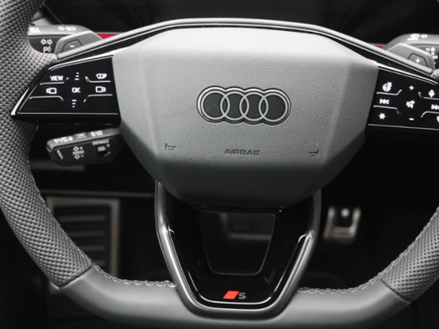 Bild über Audi A5 Avant TDI quattro 150 kW S tronic - für weitere Informationen kontaktieren Sie den Audi Partner