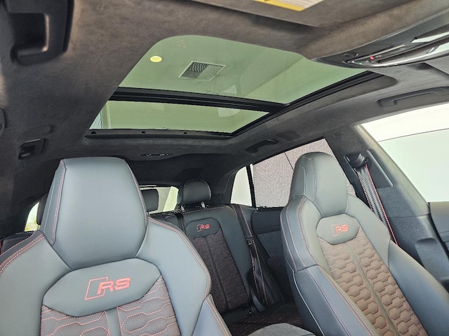 2026 Audi RS Q8 SUV performance