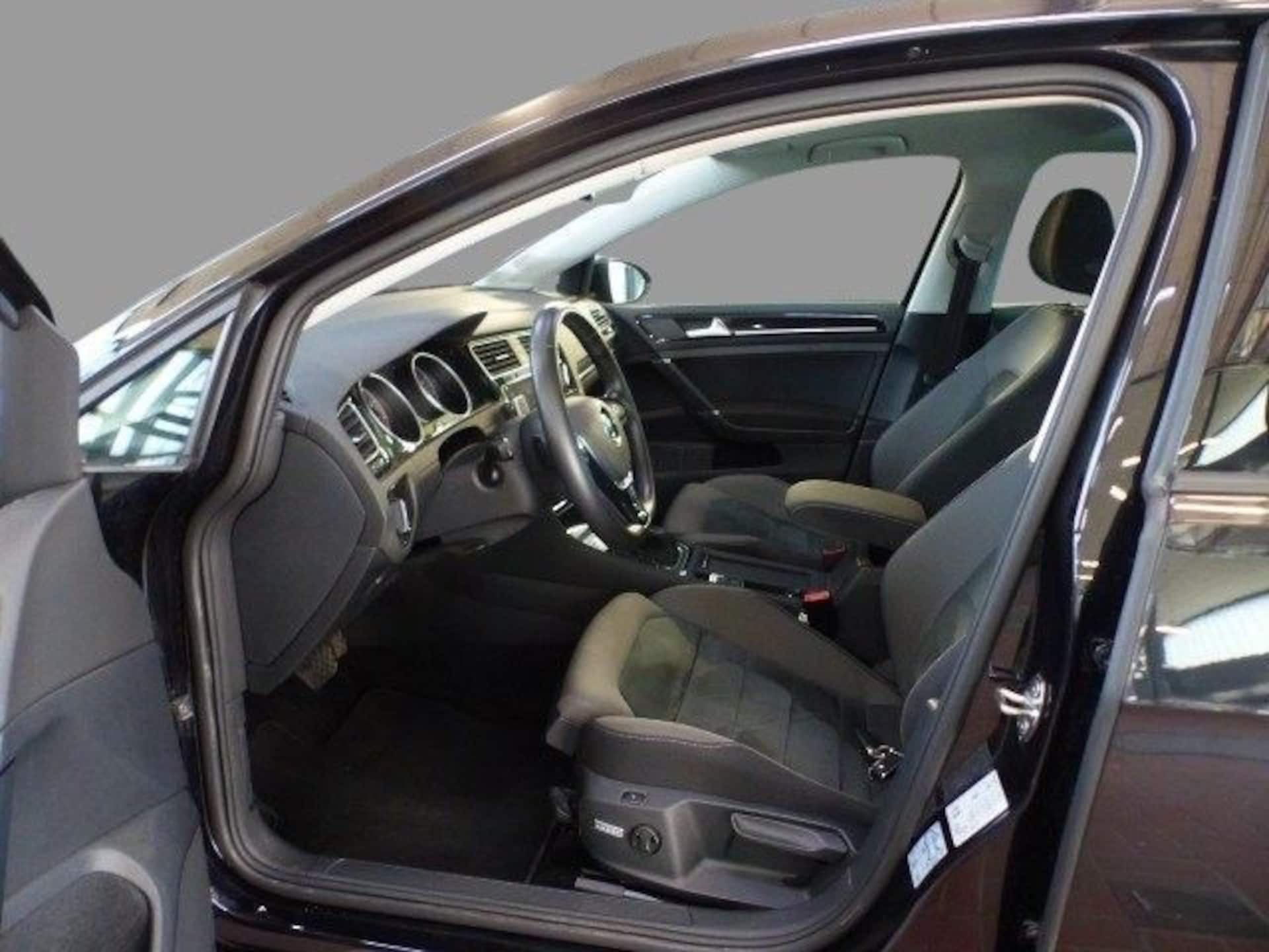 Volkswagen Golf Highline