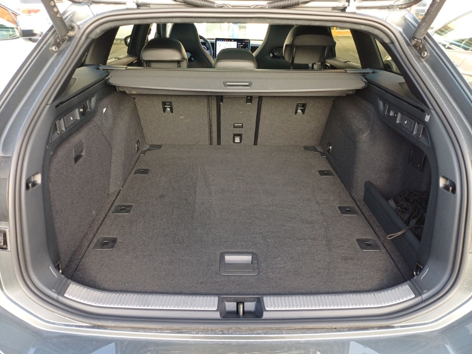 Volkswagen Passat – Bild 13