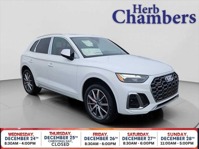 2025 Audi SQ5 Premium Plus's photo