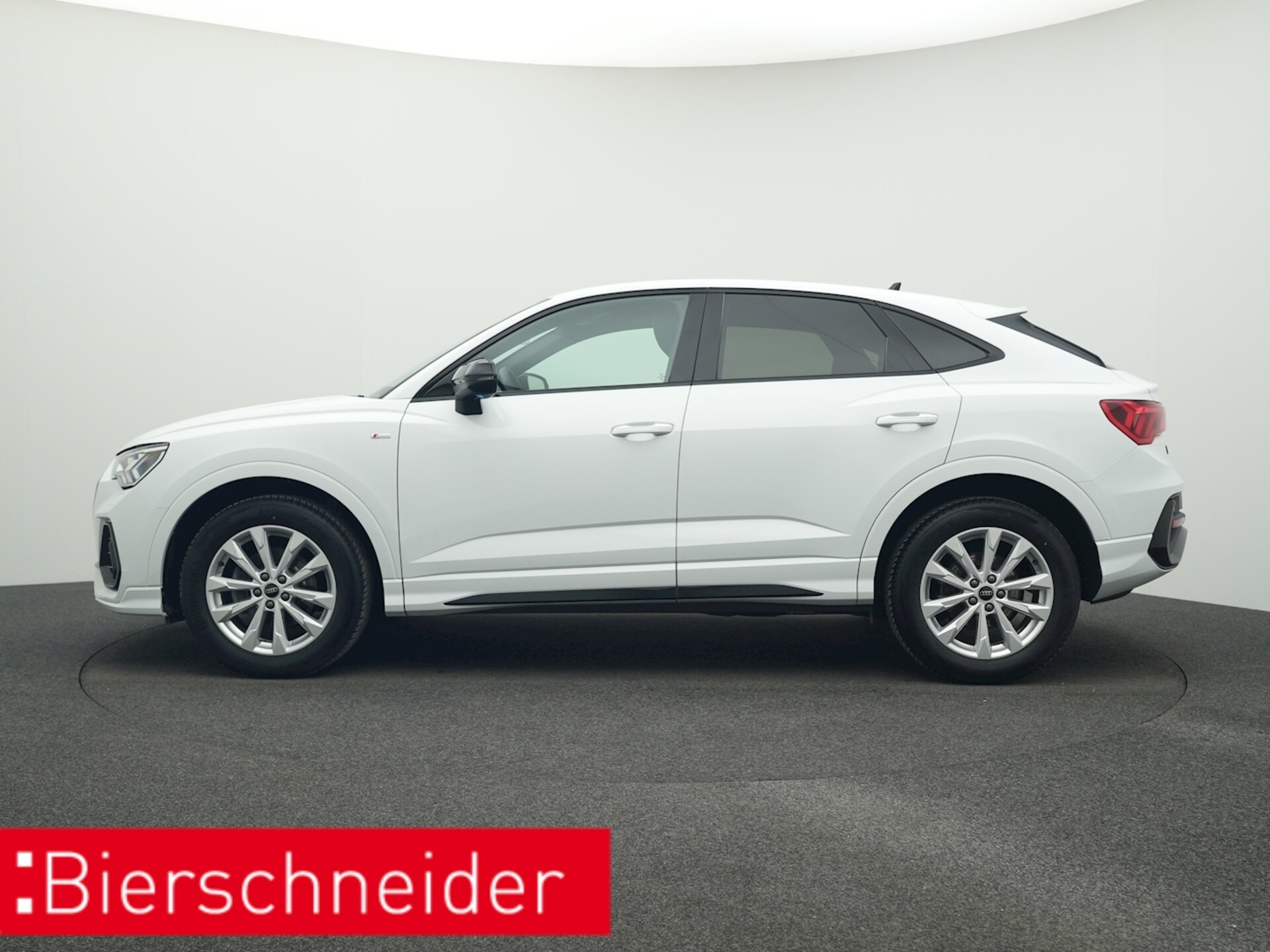 Audi Q3 Sportback S line