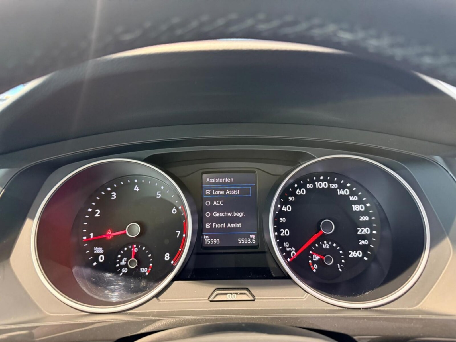 Volkswagen Tiguan – Bild 11
