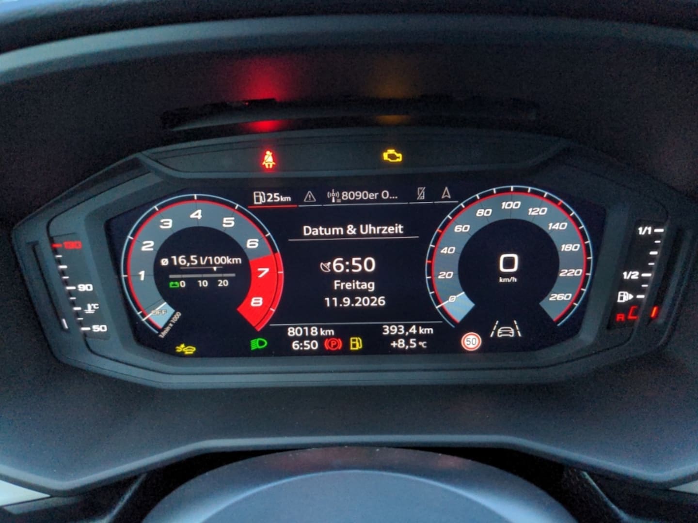 Bild über Audi A1 allstreet 30 TFSI Schaltgetriebe - für weitere Informationen kontaktieren Sie den Audi Partner