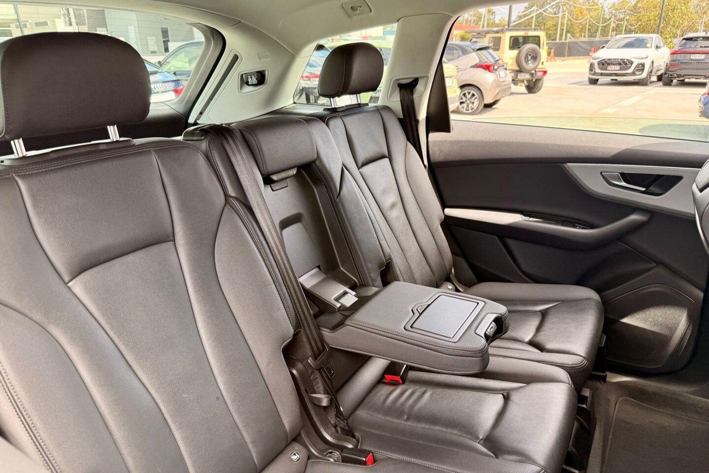 Image about Audi Q7 45 TDI quattro tiptronic
