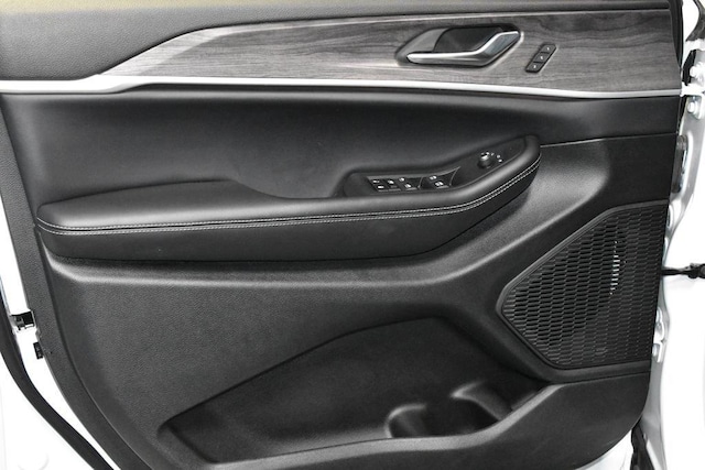 2024 Jeep Grand Cherokee L