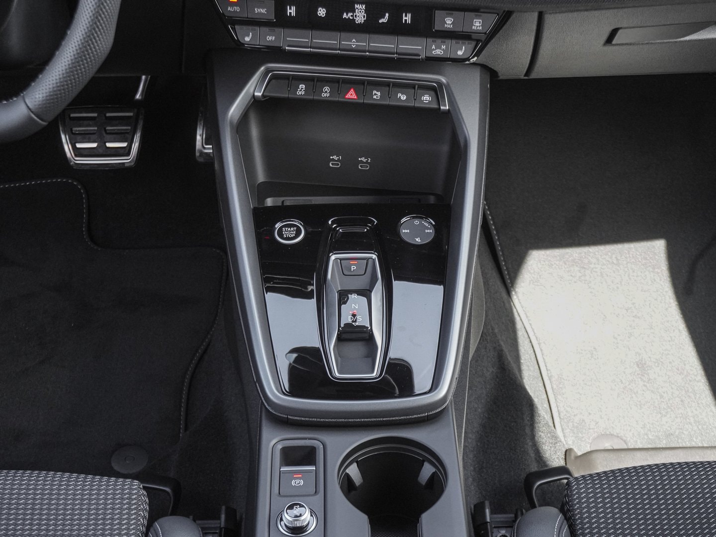 Bild über Audi A3 Sportback TFSI 110 kW S tronic - für weitere Informationen kontaktieren Sie den Audi Partner