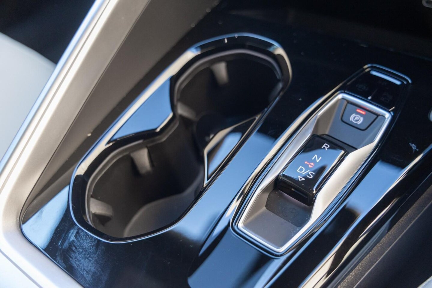 Image about Audi Q5 SUV TFSI 150 kW