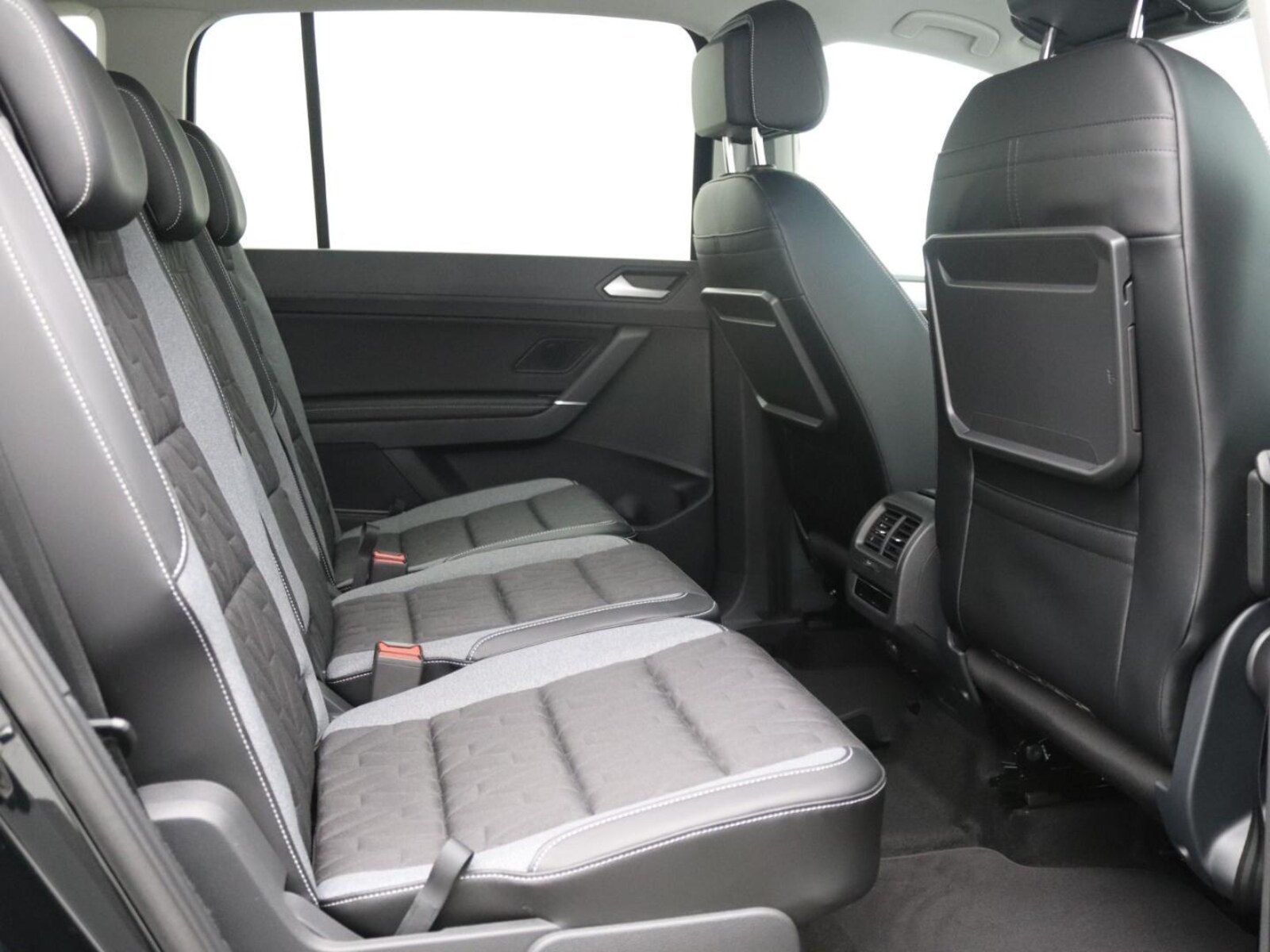 Volkswagen Touran – Bild 15