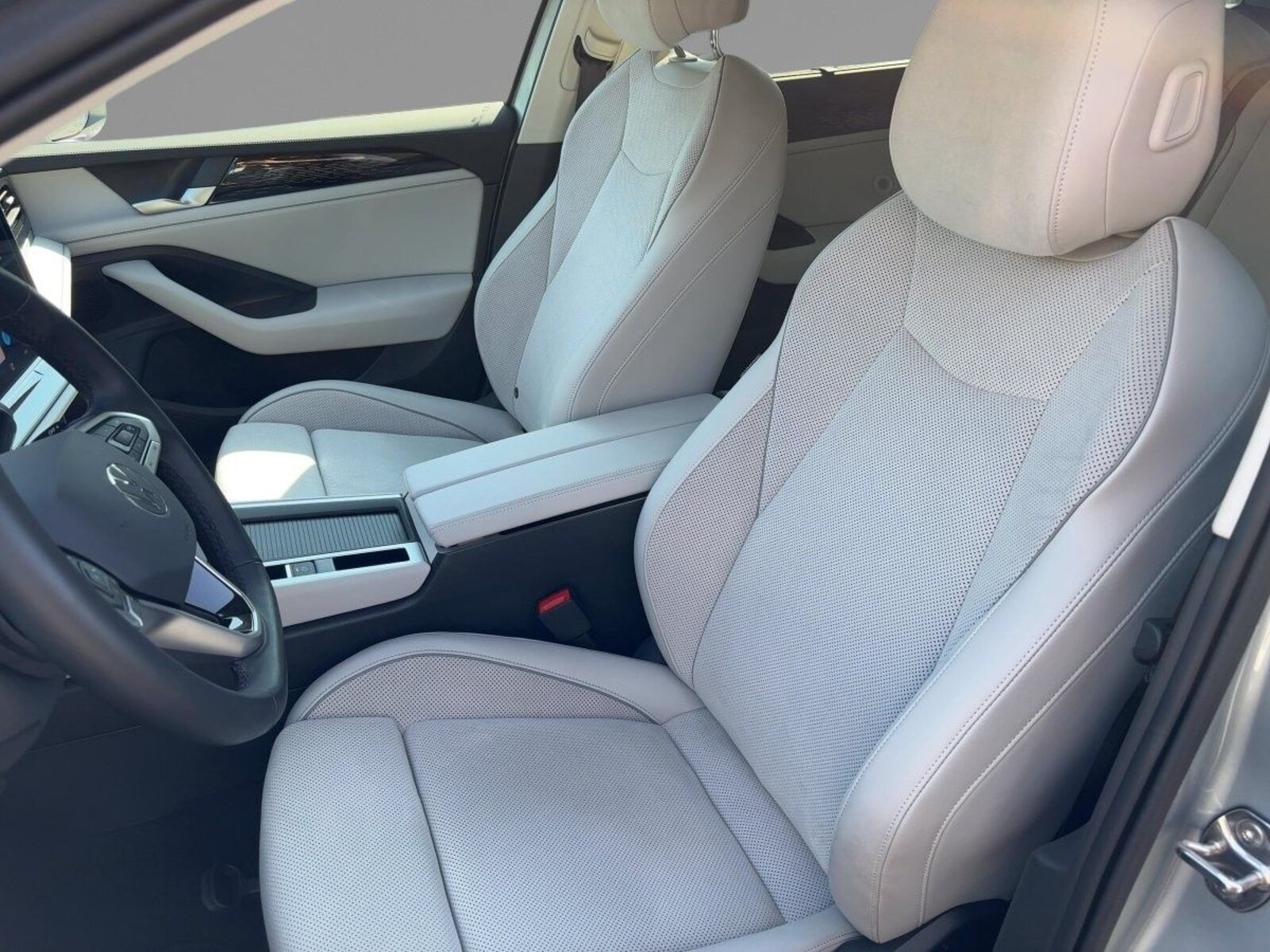Volkswagen Passat – Bild 17