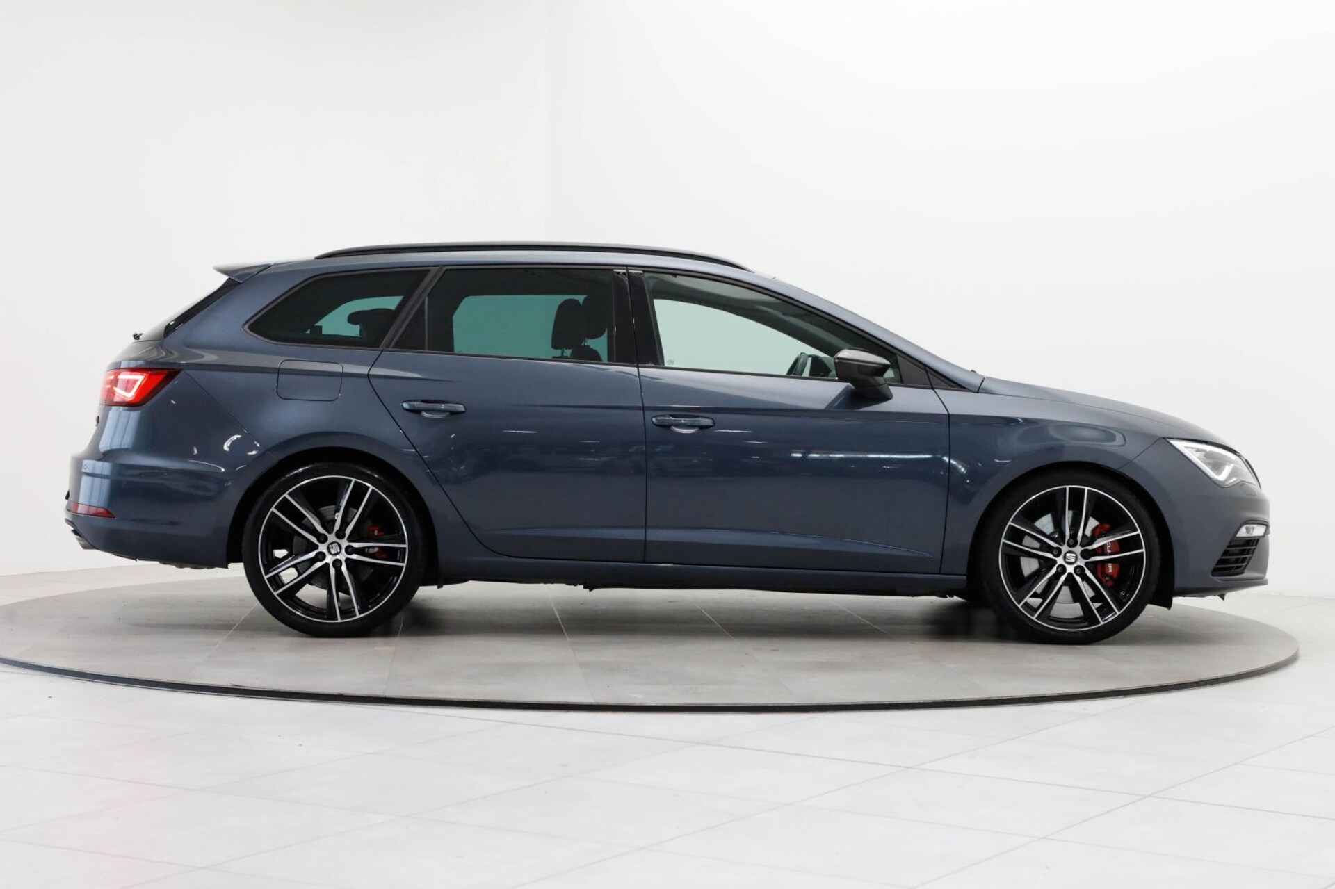 SEAT Leon Sportstourer Cupra