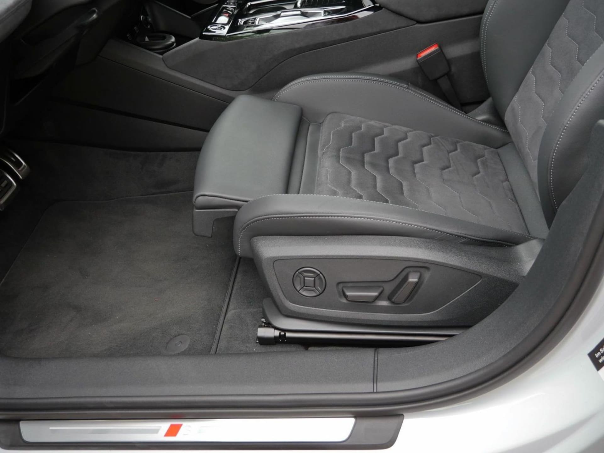 Audi A6 Avant e-tron