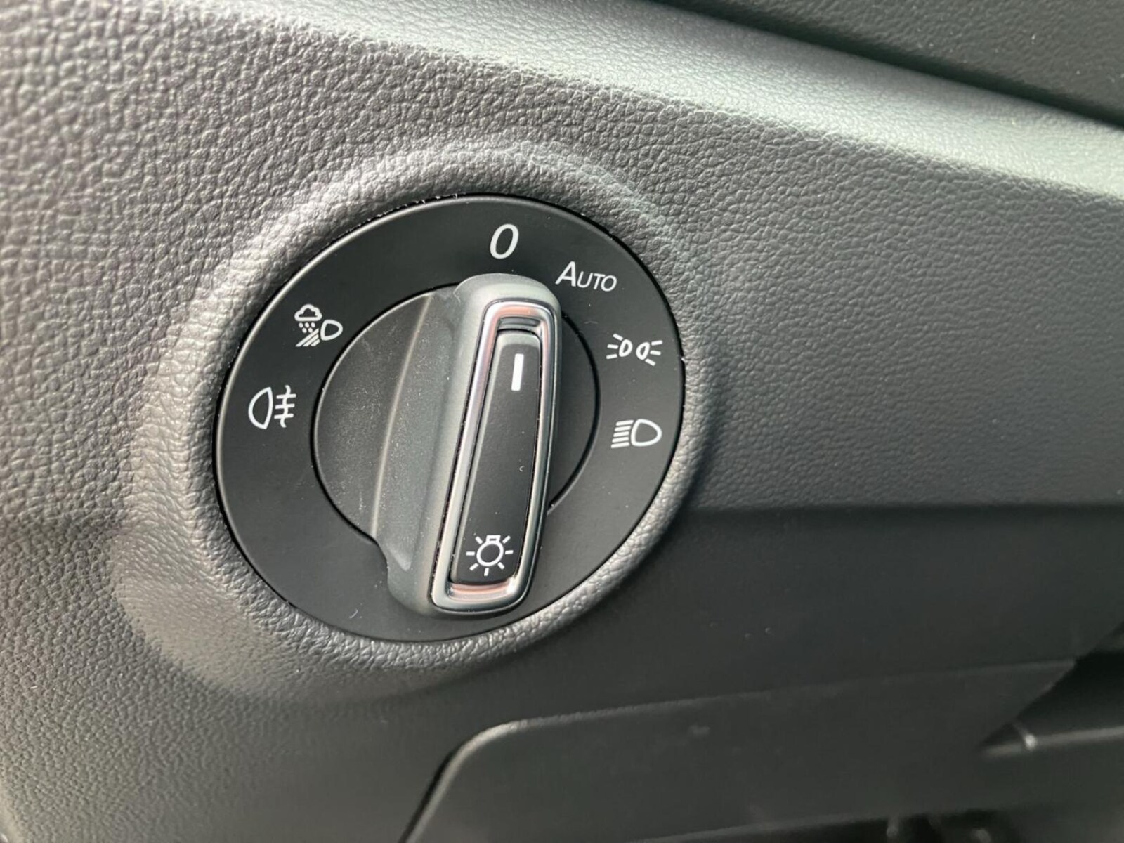 Volkswagen T-Roc – Bild 15