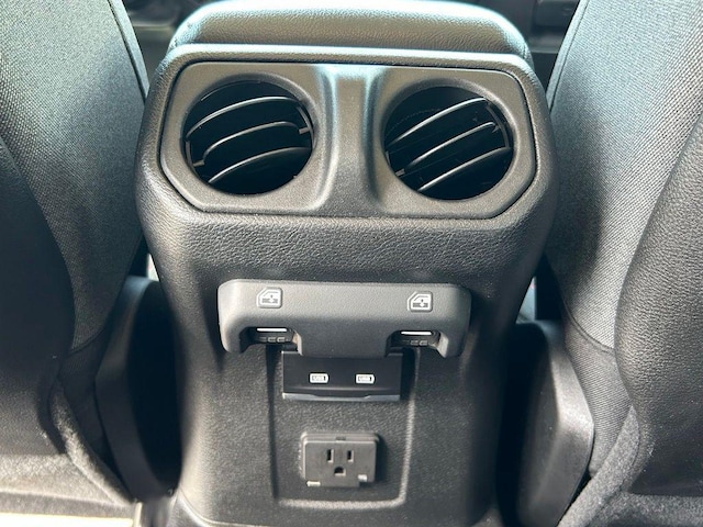 2024 Jeep Wrangler 4-Door Rubicon - Photo 45