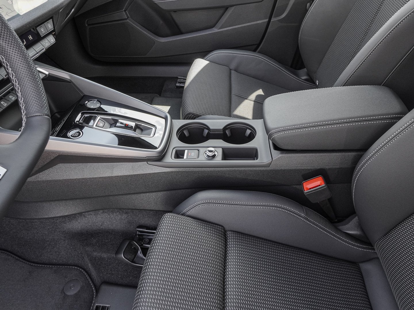 Bild über Audi A3 Sportback TFSI 110 kW S tronic - für weitere Informationen kontaktieren Sie den Audi Partner