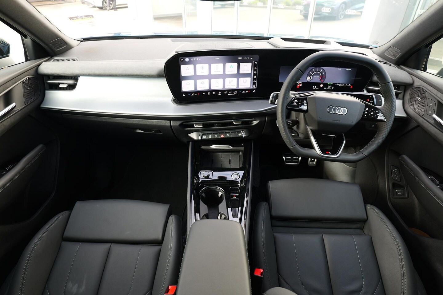 Image about Audi Q3 Sportback TFSI quattro 195 kW
