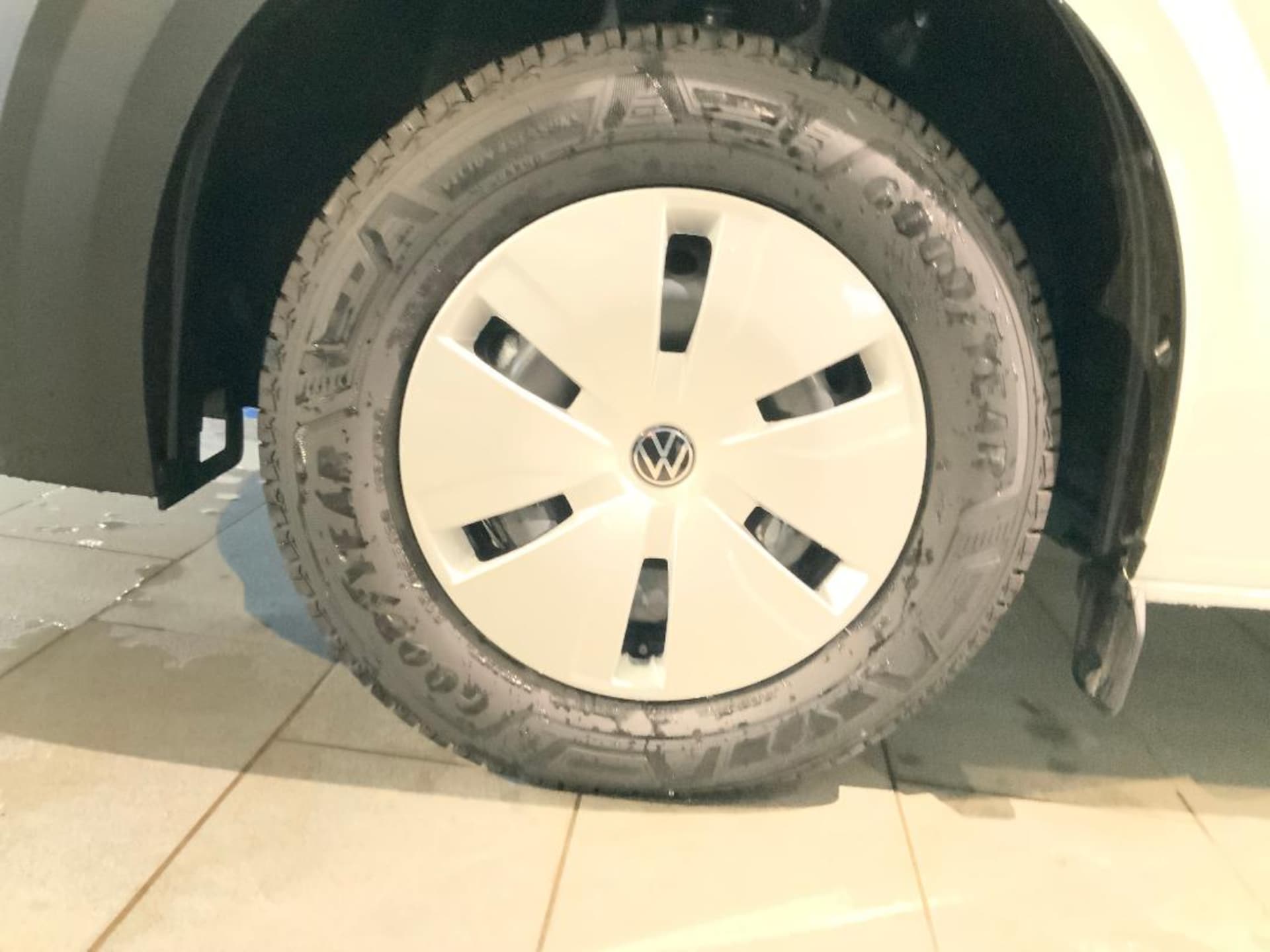 Volkswagen Transporter Kasten kurzer Radstand