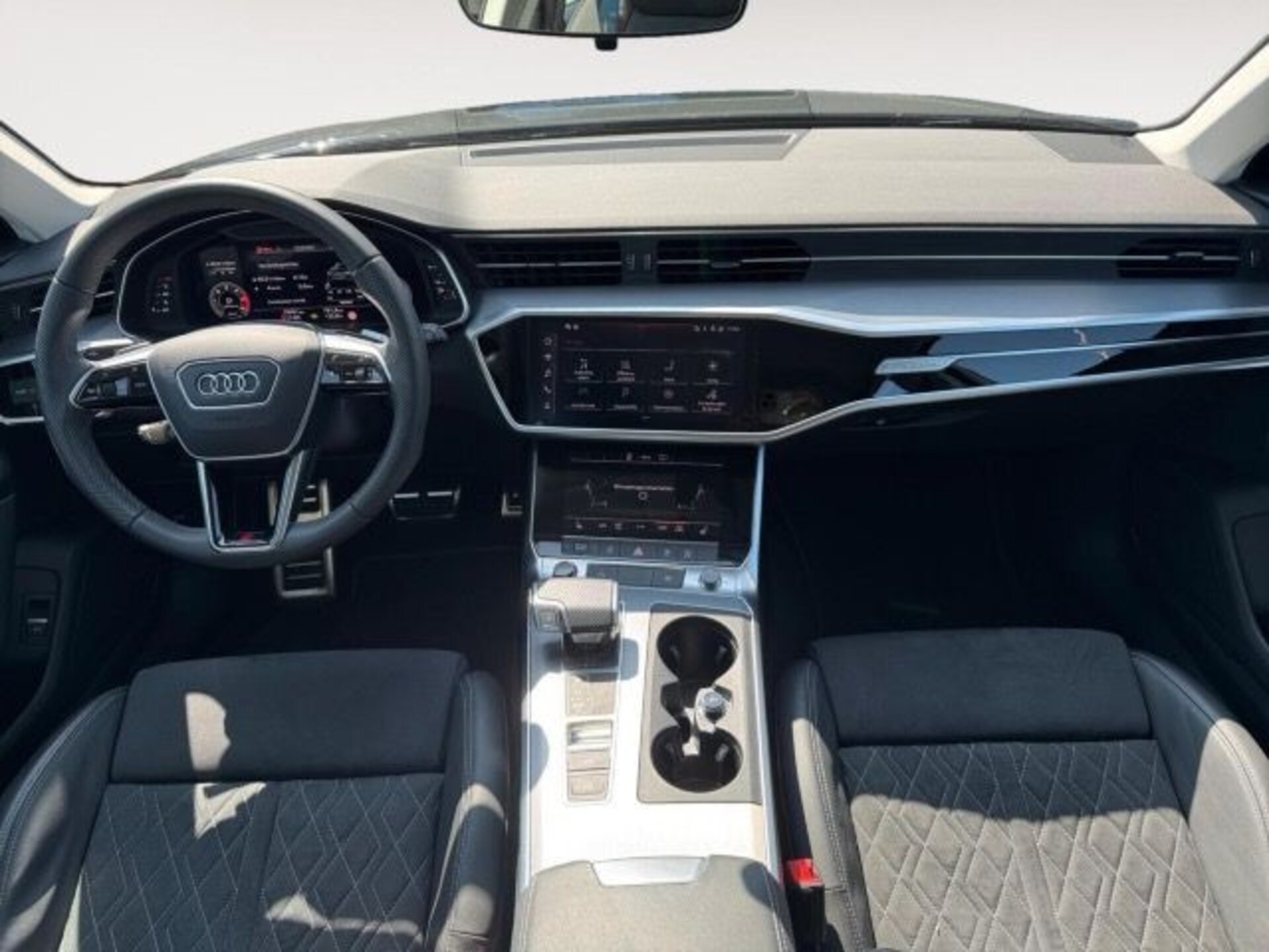 Audi S6 Avant