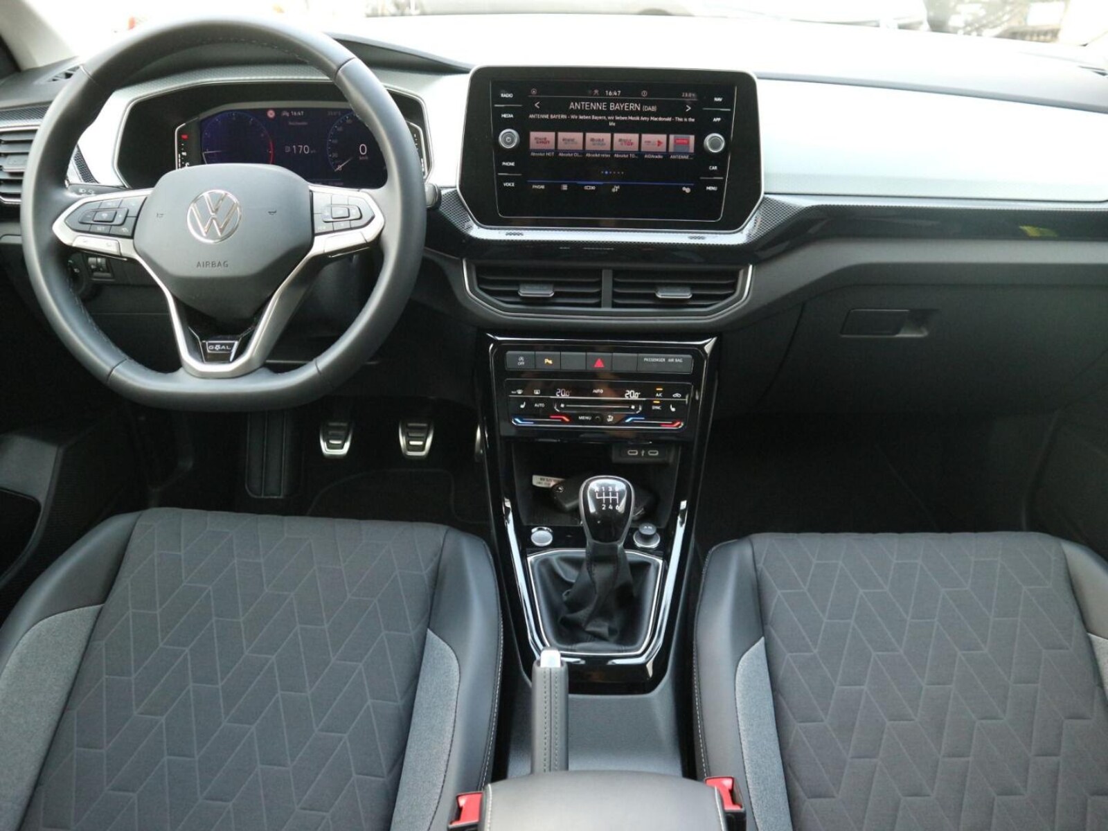Volkswagen T-Cross – Bild 10