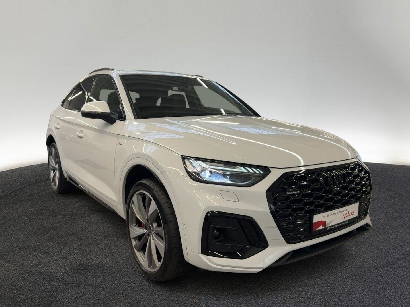 Bild über Audi Q5 Sportback 40 TDI quattro S tronic - für weitere Informationen kontaktieren Sie den Audi Partner