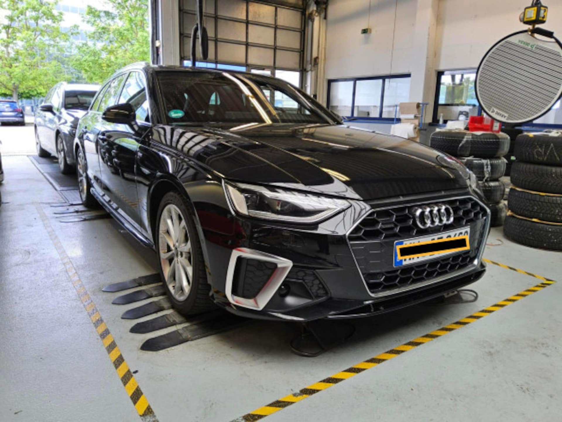 Audi A4 Avant S line