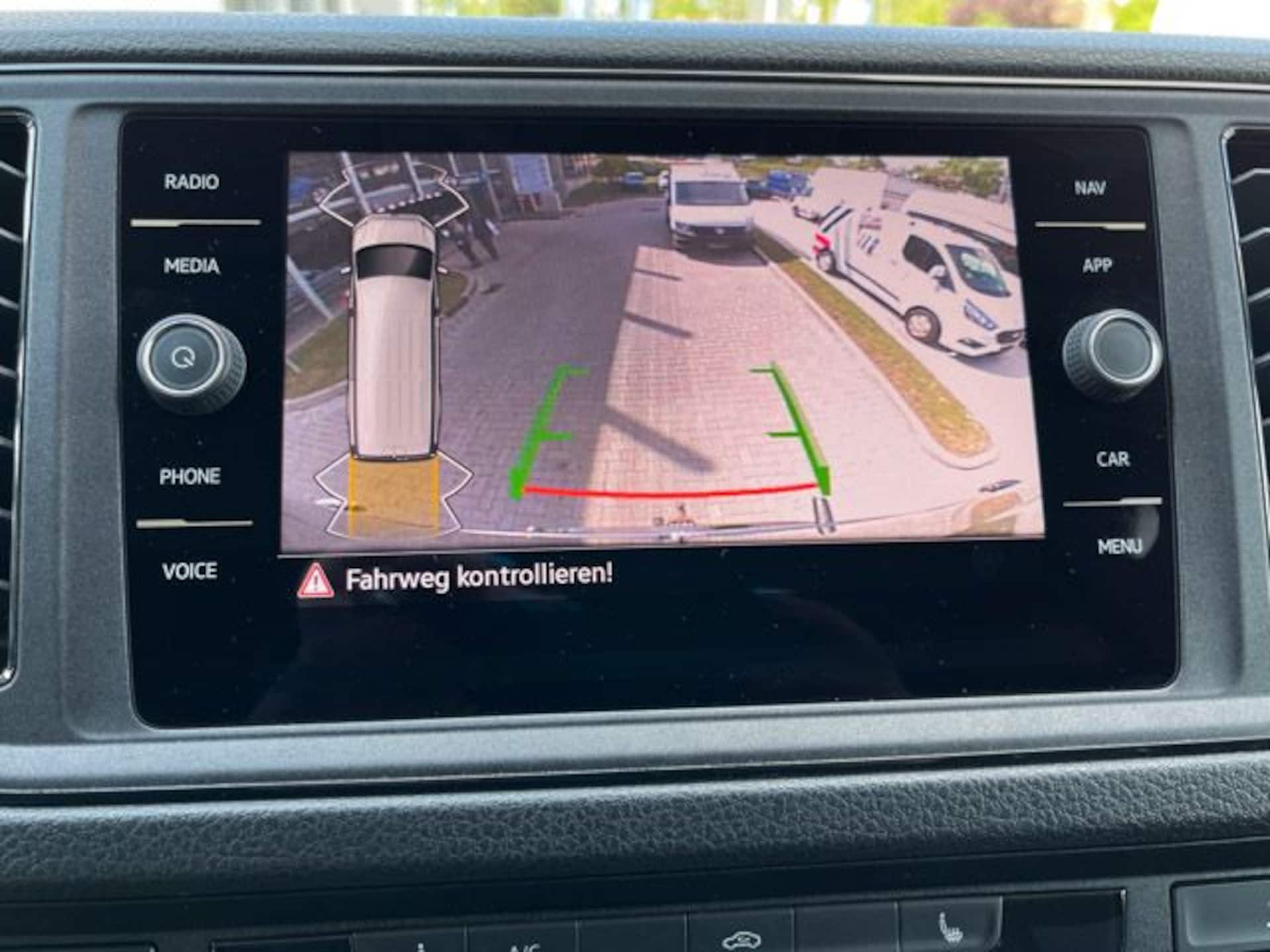 Volkswagen Crafter Kasten mittlerer Radstand