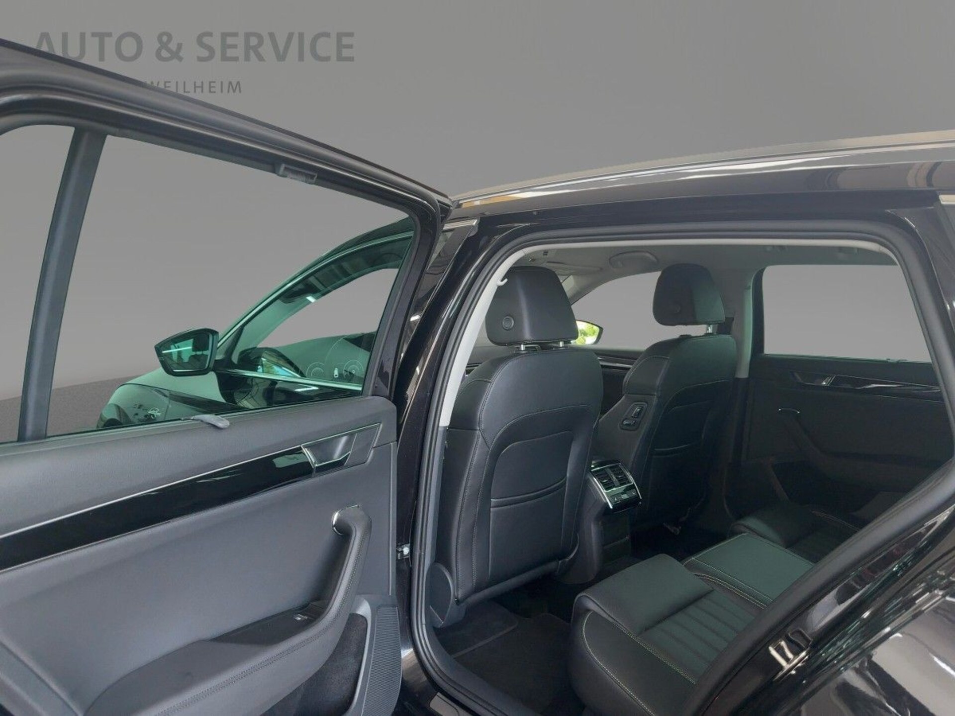 Skoda Superb Combi Laurin & Klement