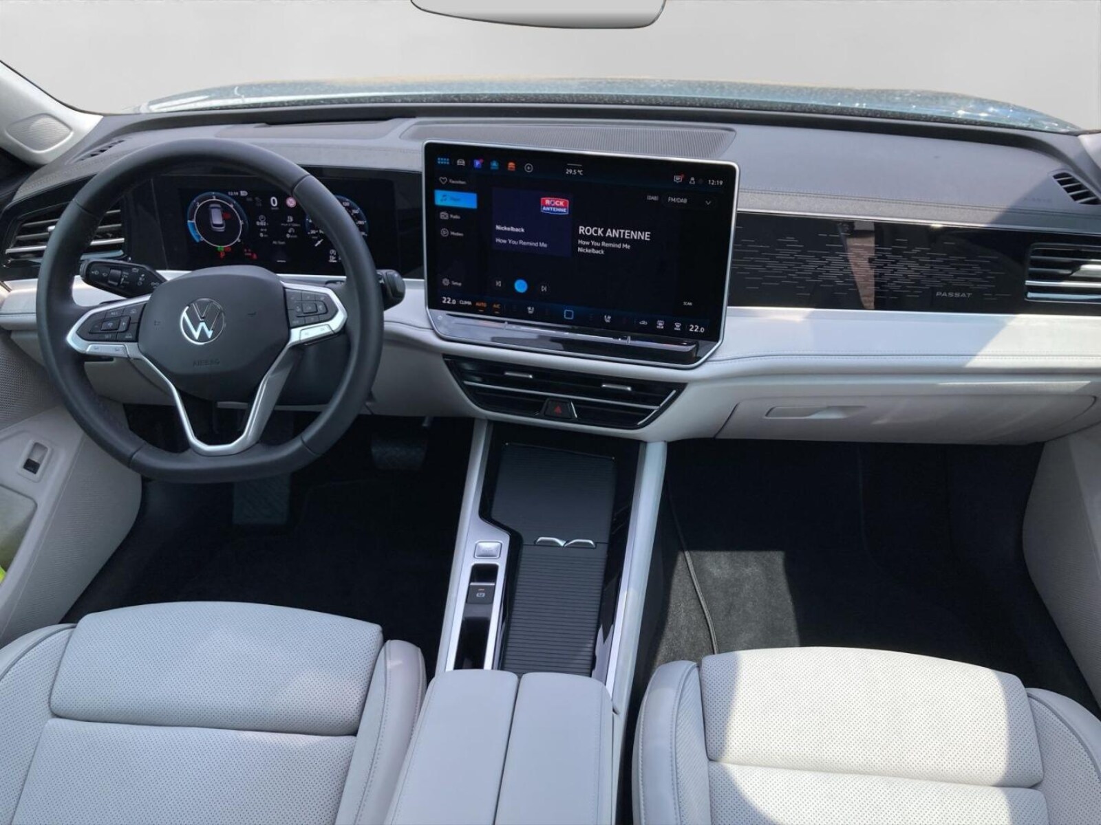 Volkswagen Passat – Bild 4