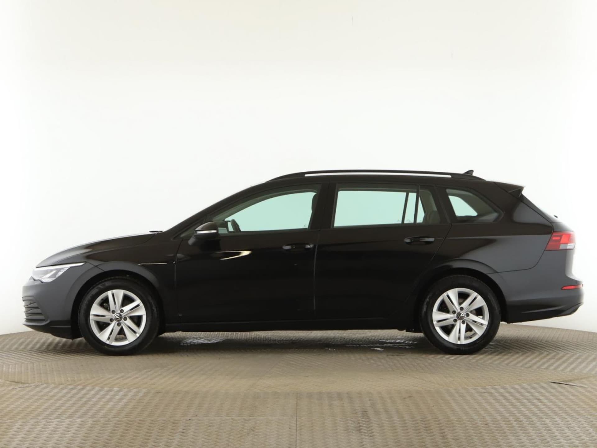 Volkswagen Golf Variant Life
