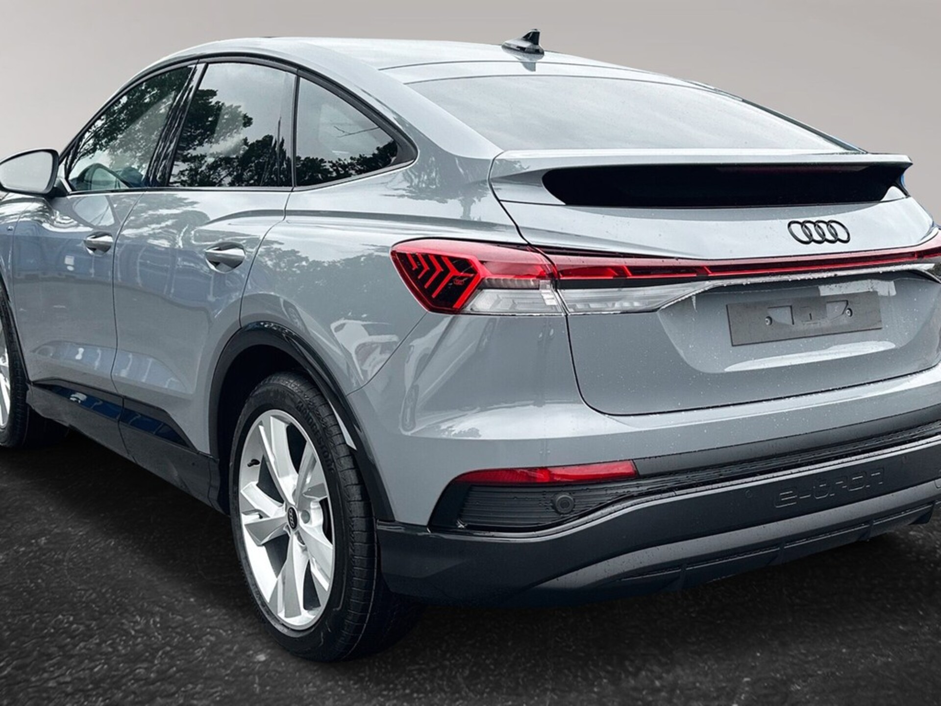 Audi Q4 Sportback e-tron