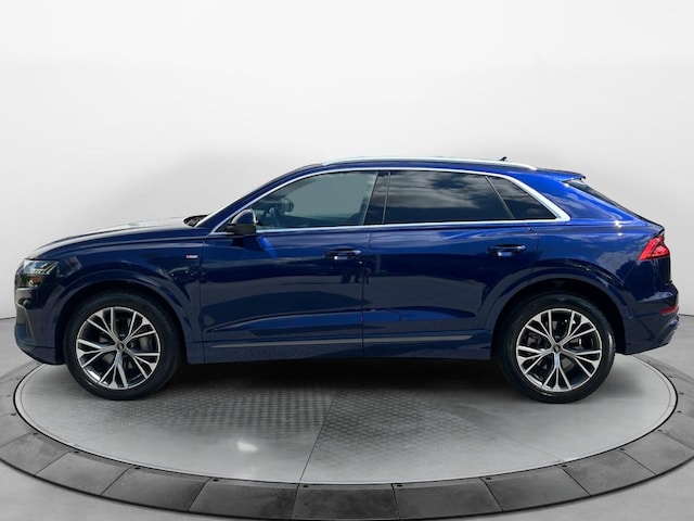 2021 Audi Q8